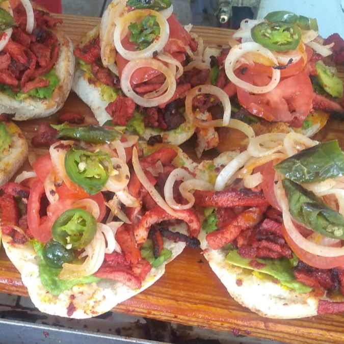 Lonche de Mortadela