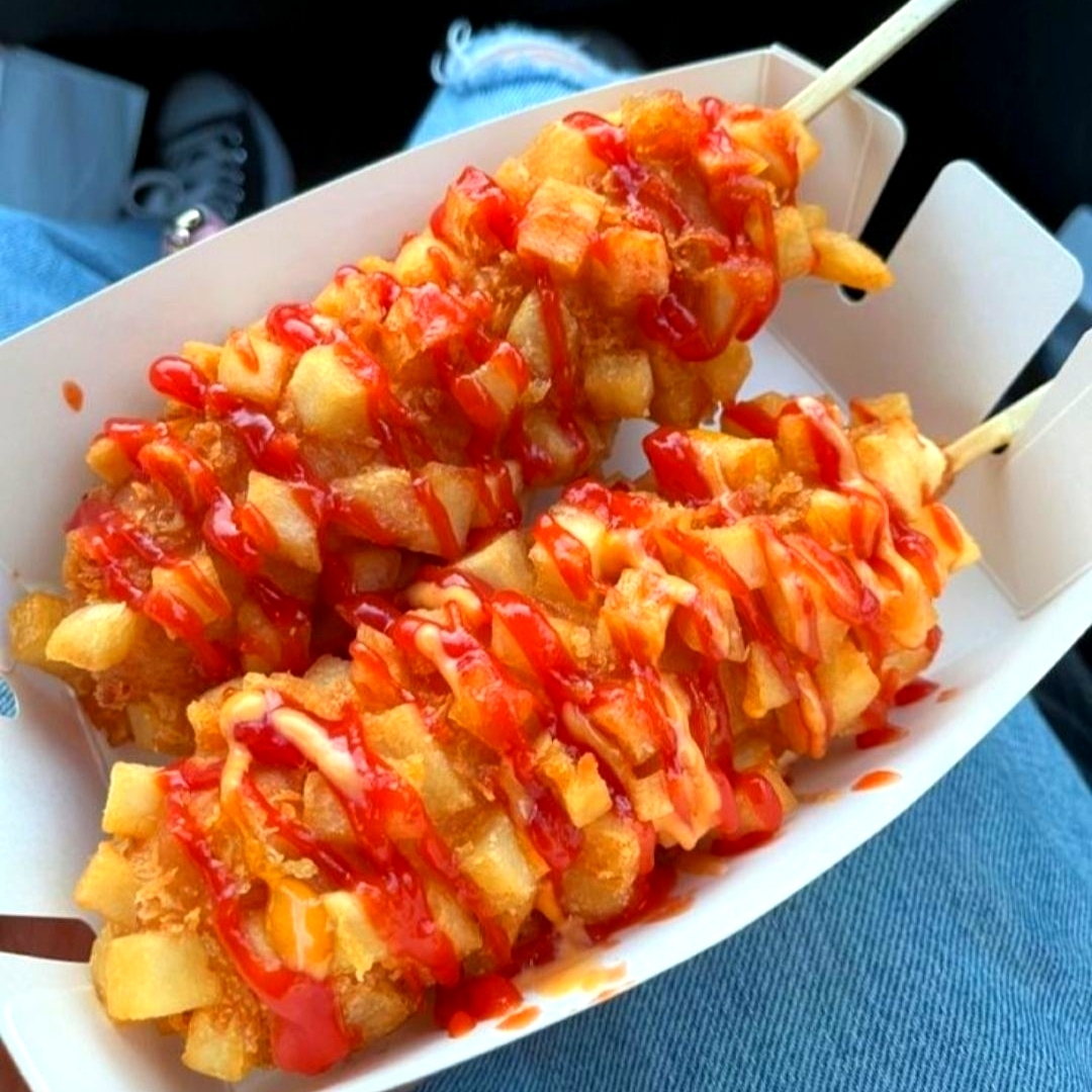 2 Banderillas Salchicha con Queso