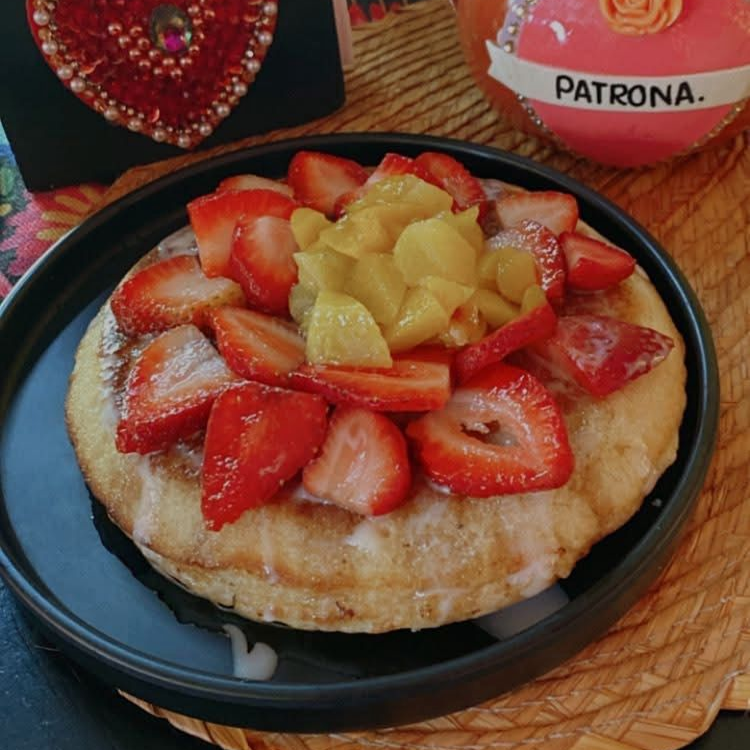 Hot Cakes con Fruta