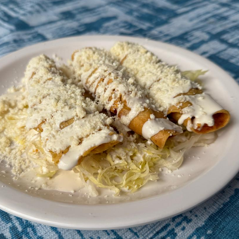 Tacos Dorados de Queso (3Pzas)