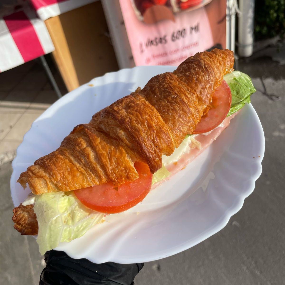 Croissant Jamón y Queso