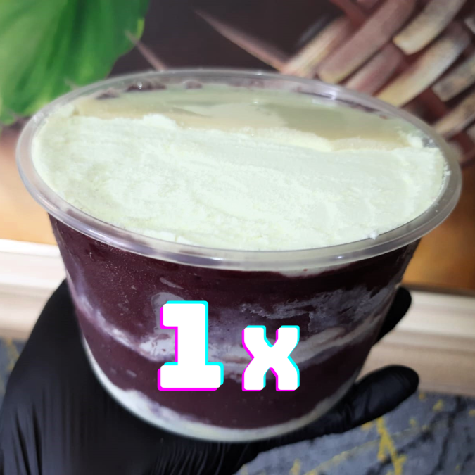Monte e aproveite o nosso delicioso Açaí de 1000ml! Uma opção generosa, feita com açaí cremoso e saboroso, perfeita para dividir ou se deliciar sem moderação. Você escolhe 2 adicionais gratuitos para deixar a experiência ainda melhor. E se quiser, pode incrementar com extras irresistíveis, como Leite em Pó Ninho, Leite Condensado Moça, Paçoquita, Ovomaltine, Granola, Amendoim Granulado e muito mais! (Não entregamos complementos/adicionais separados.)