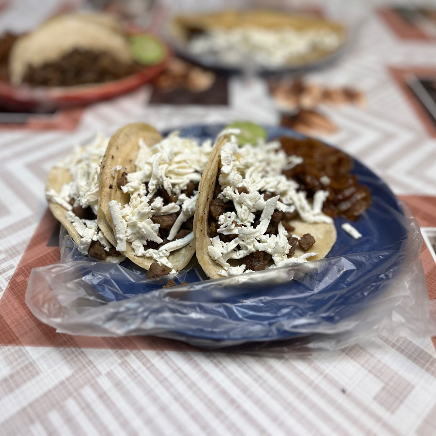 Combo Familiar 10 tacos, 2 frijoles normales