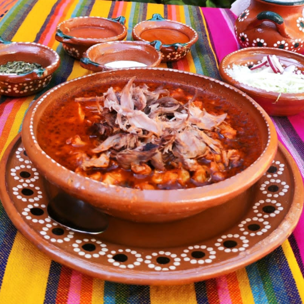 Pozole Rojo chico