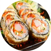 Hossomaki de camarão e cream cheese