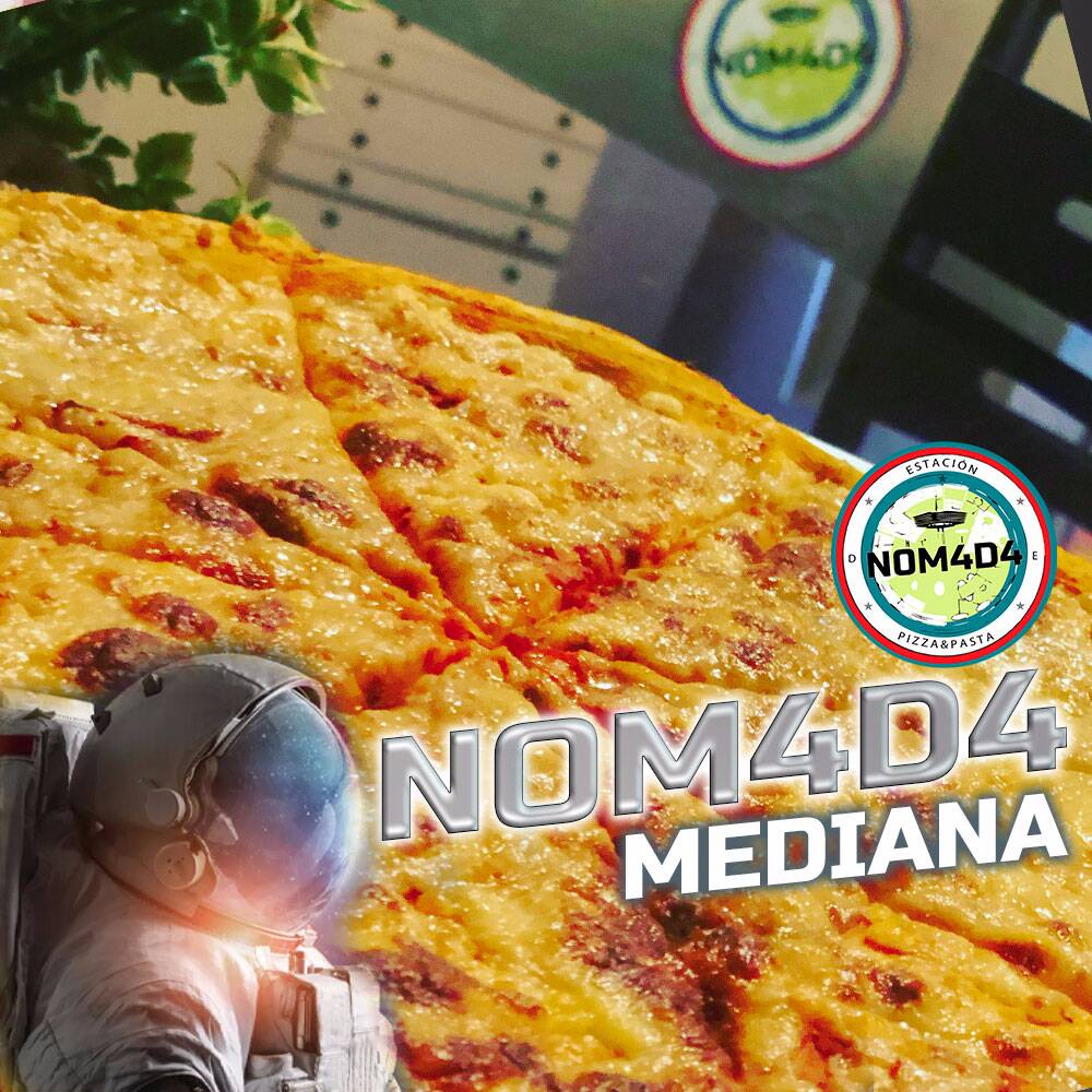 MISIÓN NOMAD4 (Pizza Mediana Salsa y Queso ) · 🍕