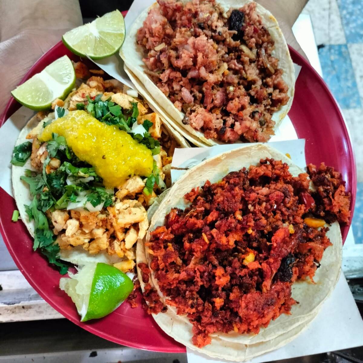 3 Tacos más Refresco 600Ml