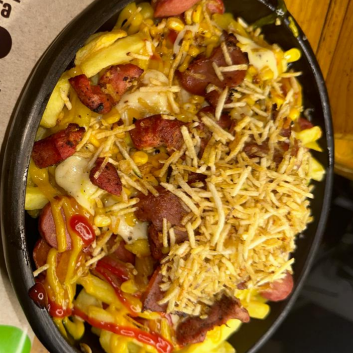 Salchipapa Gratinada Desgranada