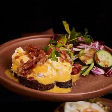 Huevos Benedictos de la Casa