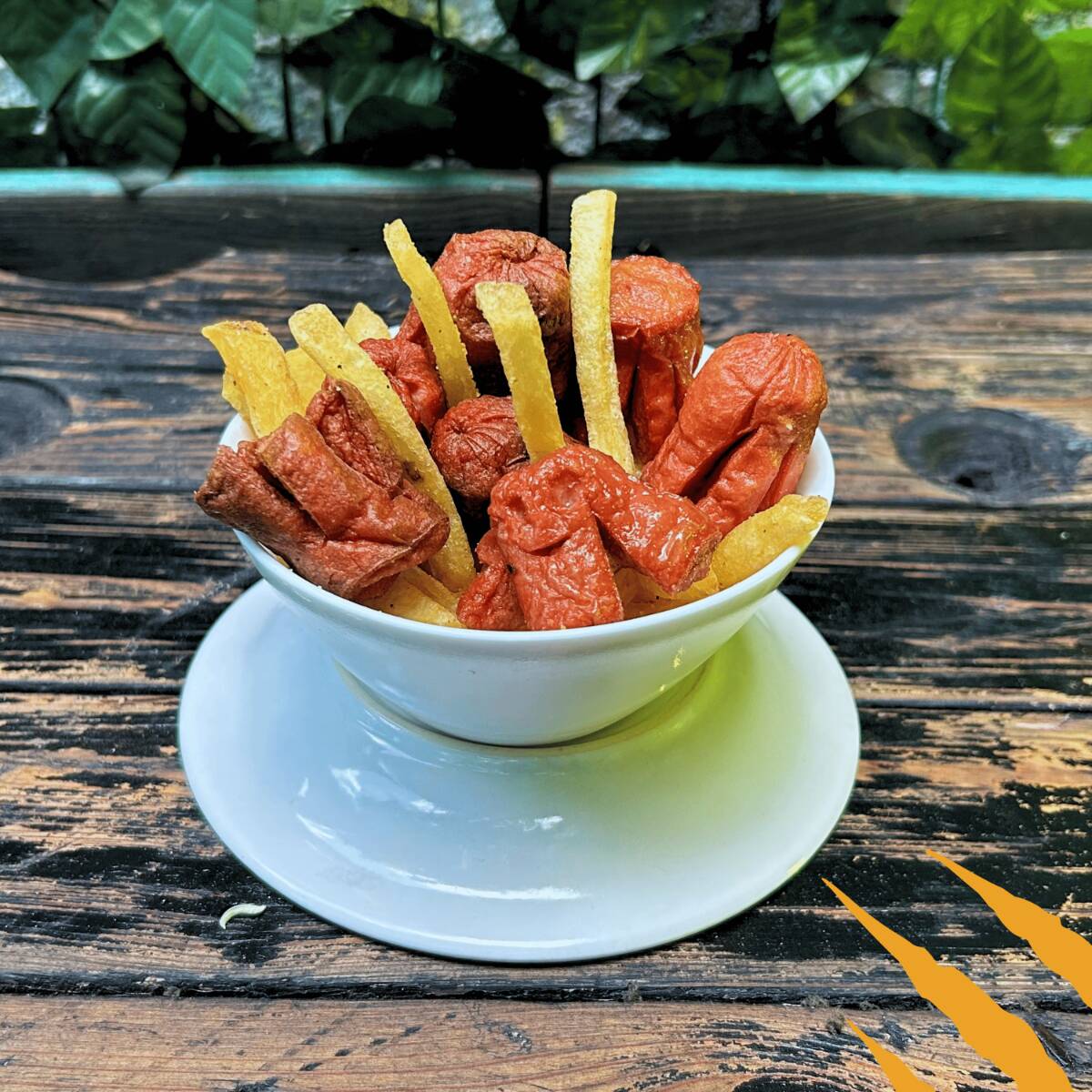 Papas con salchipulpos