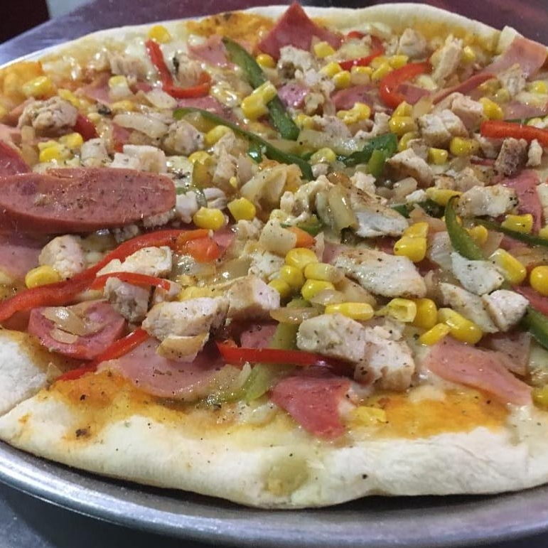 Pizza Especial 4 Sabores