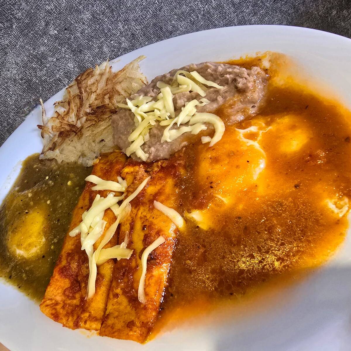 Huevos Divorciados