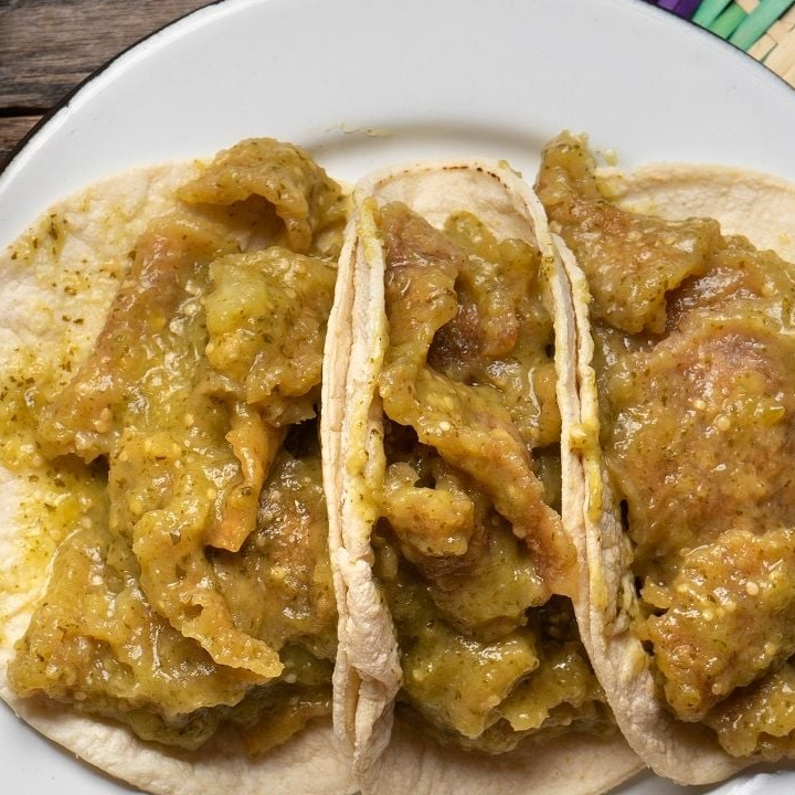 Taco de Chicharrón en Salsa Verde