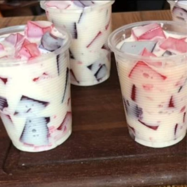 Gelatina con crema