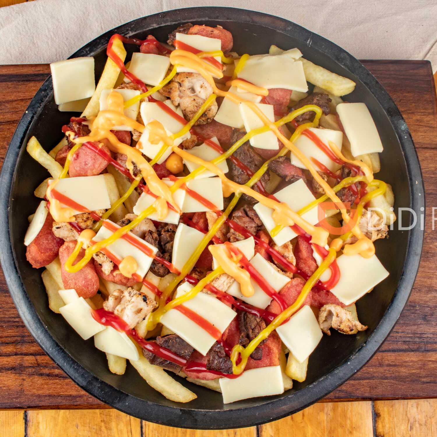Salchipapa Especial + Bebida 250ml