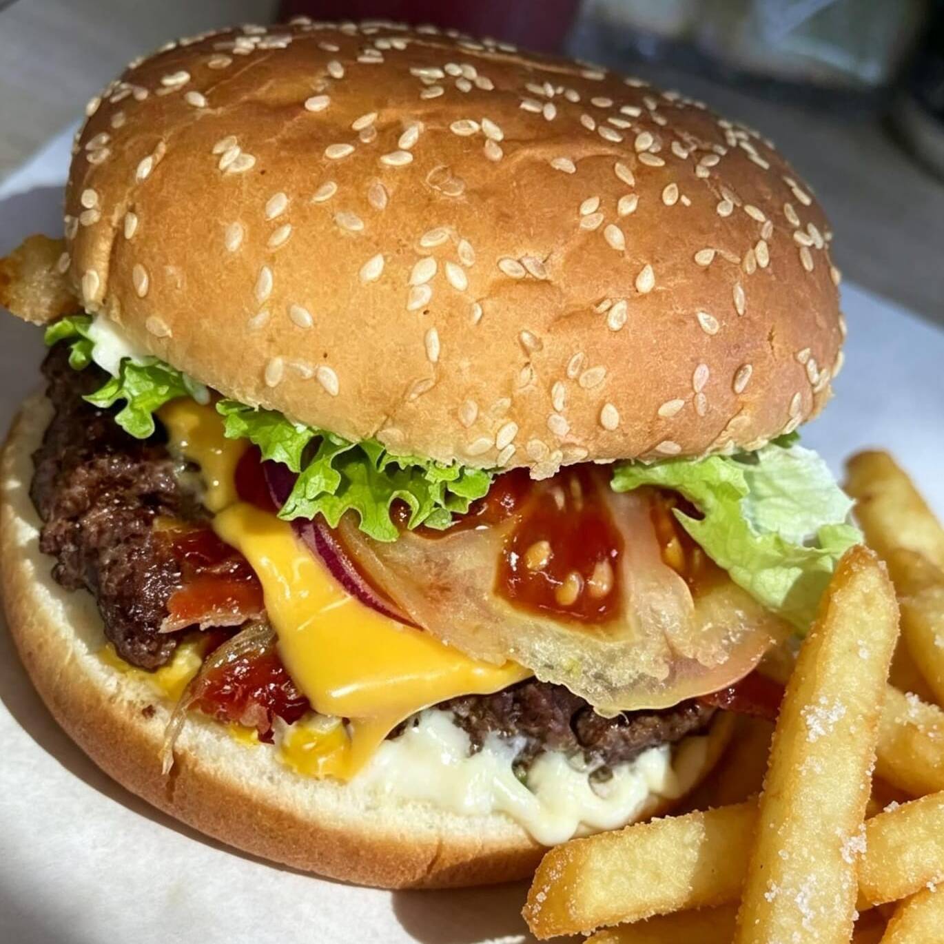 2x1 Hamburguesa Carne + Perro Super
