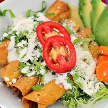 Flautas o Tacos Dorados 4 pzs