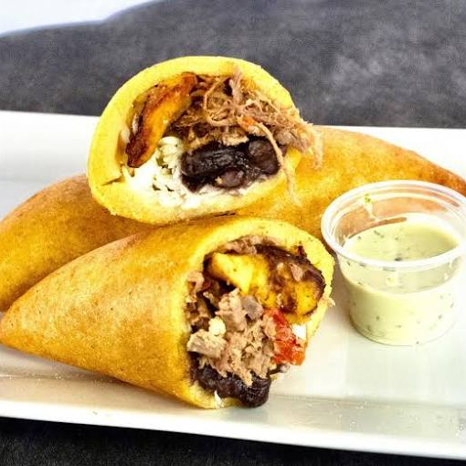Empanada 🥟 venezolana de pabellón