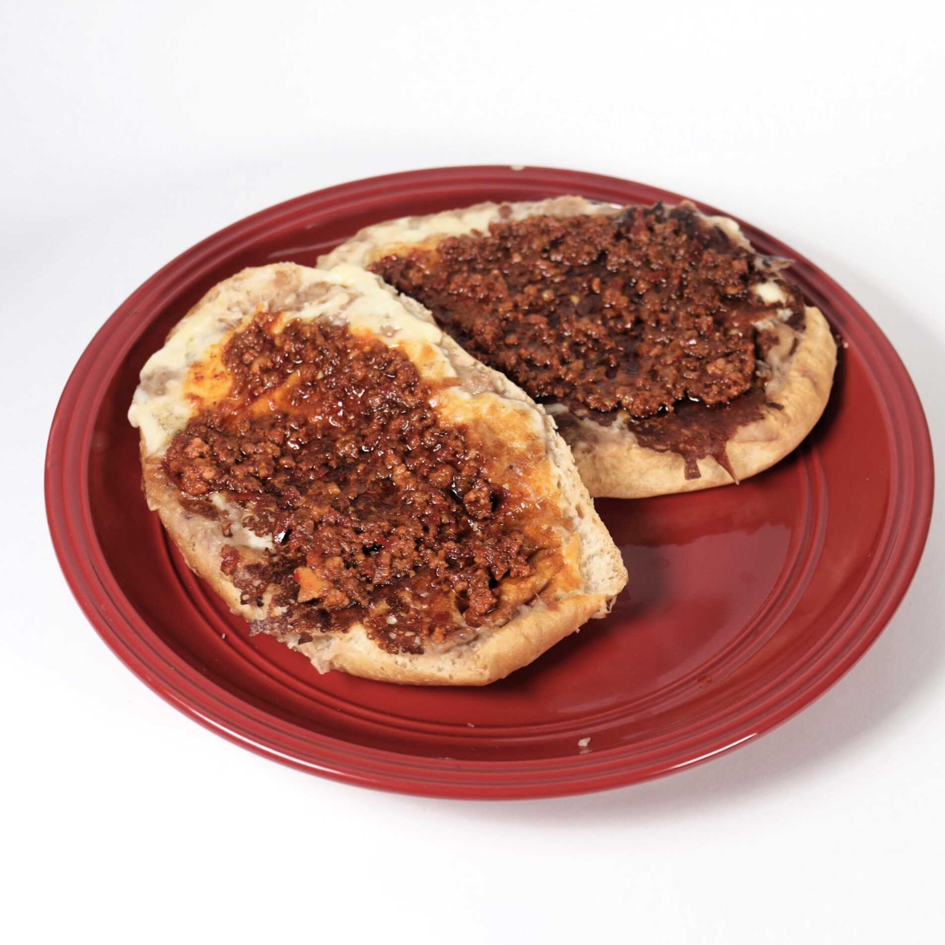 Molletes con Chorizo
