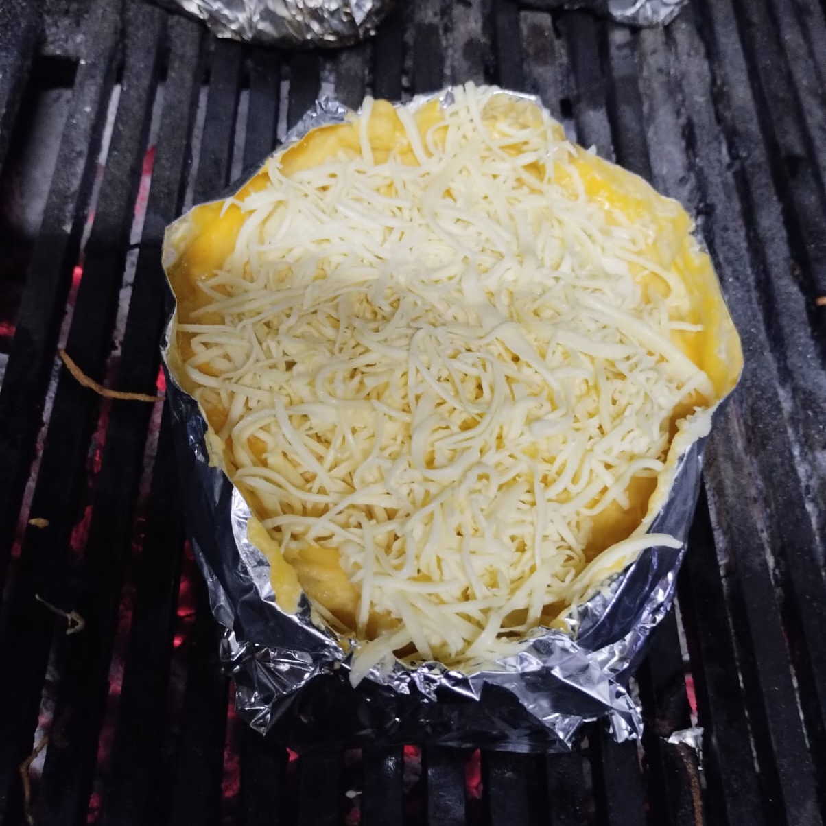 Papa Asada con Tocino