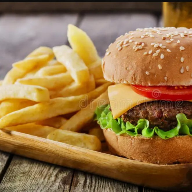 Mini Hamburguesa + Papas Fritas