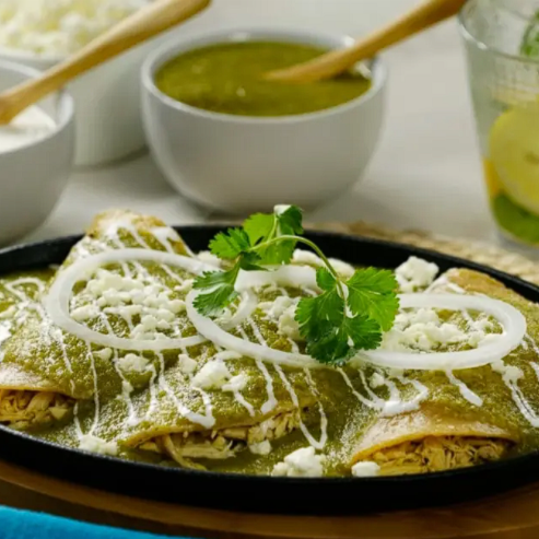Enchiladas Verdes+AguaSabor