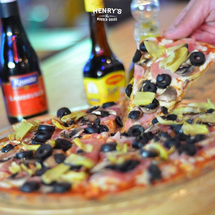 Caprichosa Pizza (Grande / 8 rebanadas)