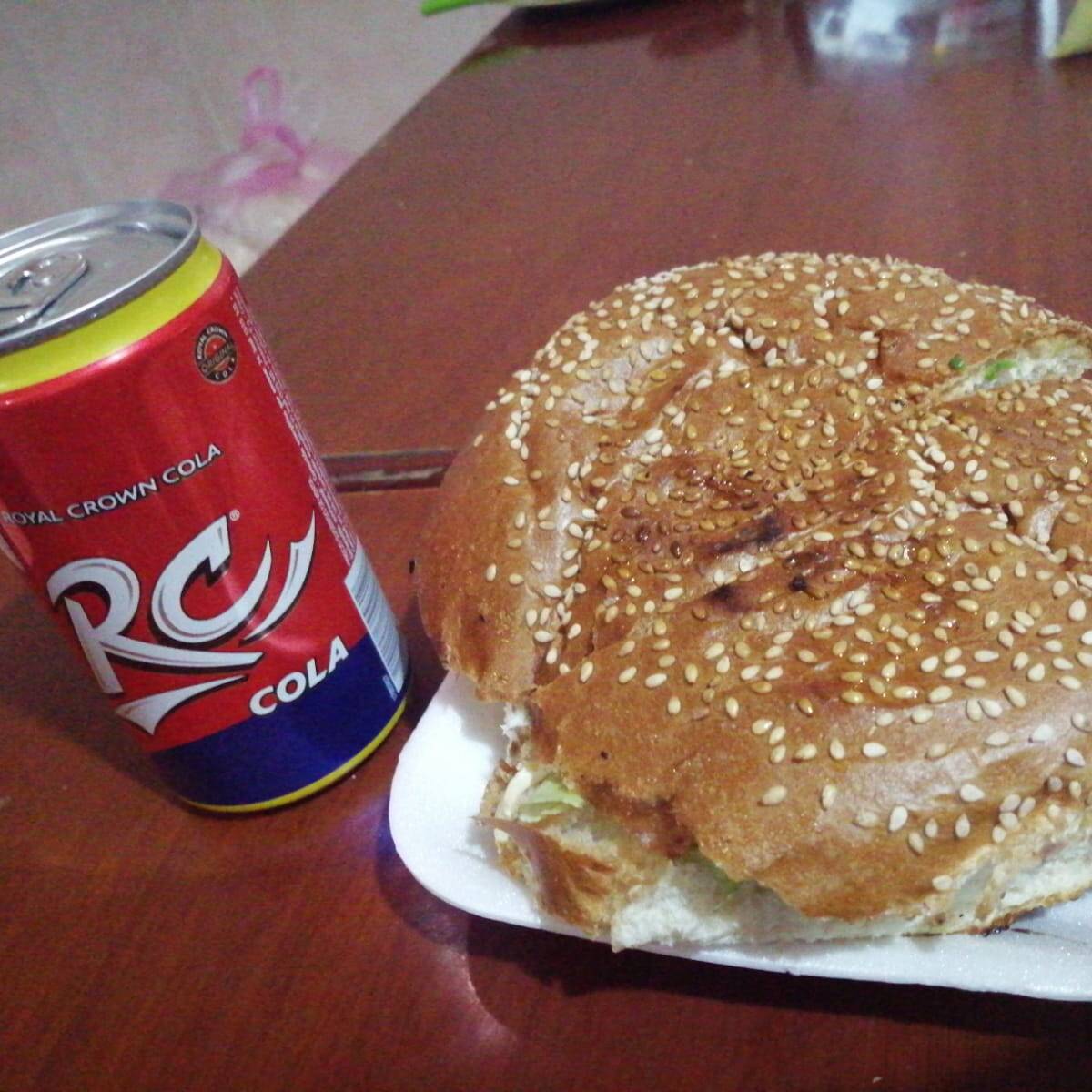 Torta de Milanesa + Rc Cola