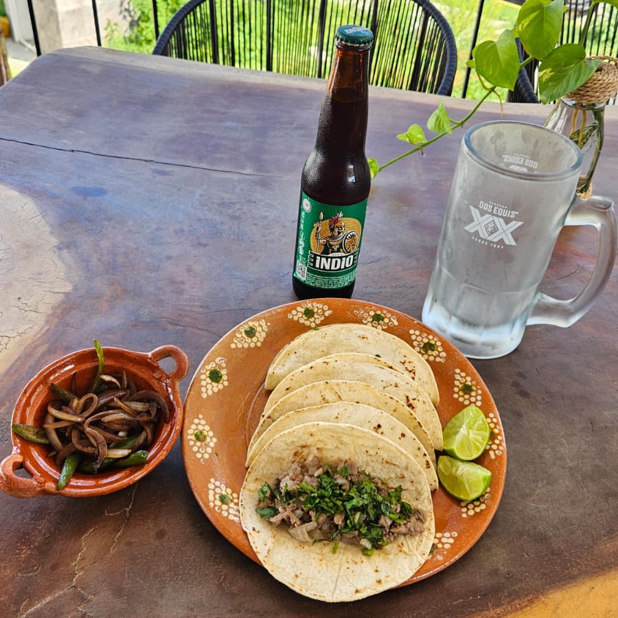Tacos de Bisteck (4 pzas)