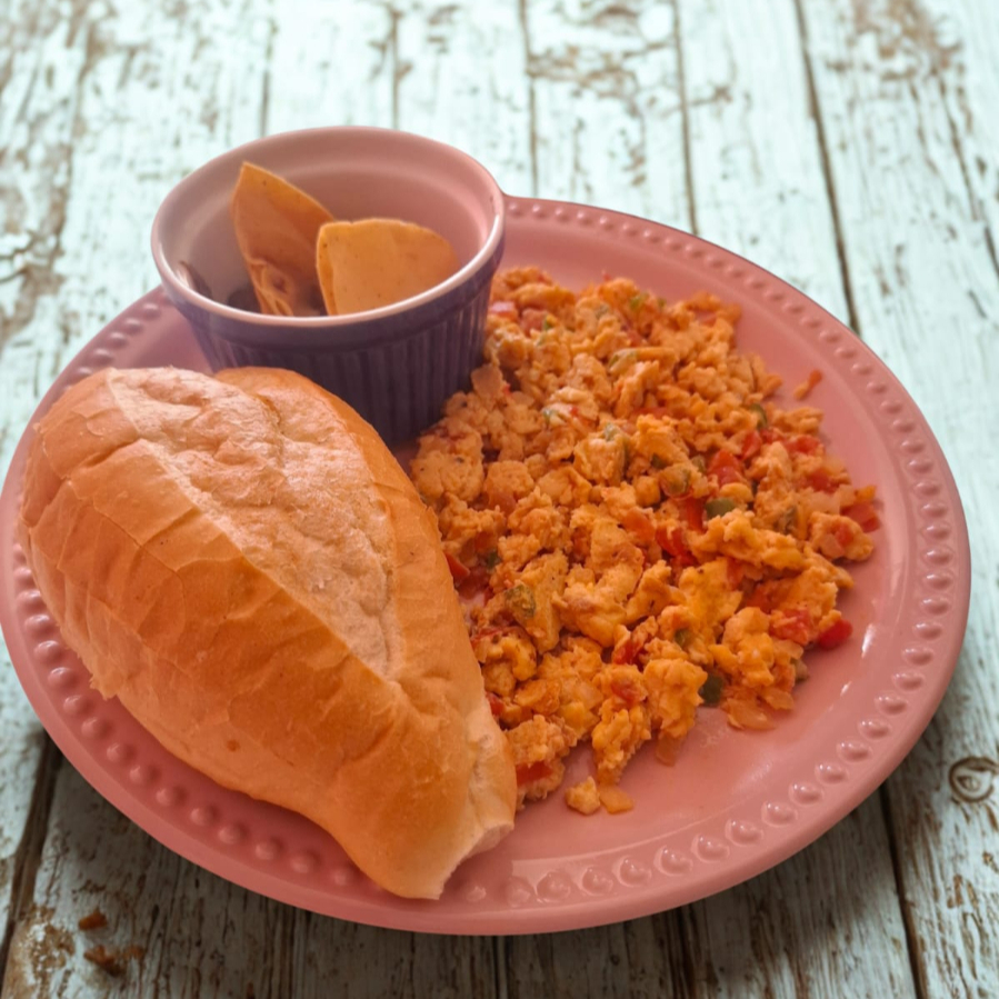 Huevos a la Mexicana