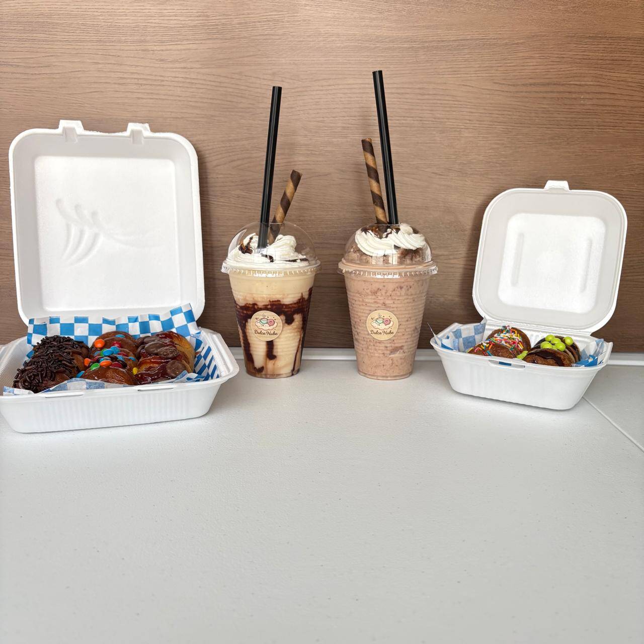 2 Frappé + Mini Hotcakes 40pzas. 🥤🥞