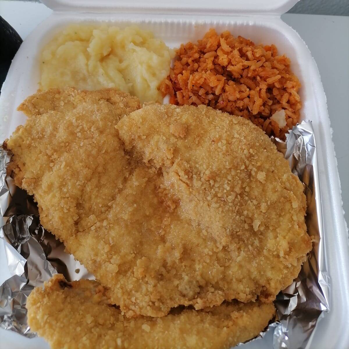 Combo Milanesa de Pollo y PEPSI 400