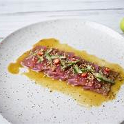 Platillo de Tiradito de Atún