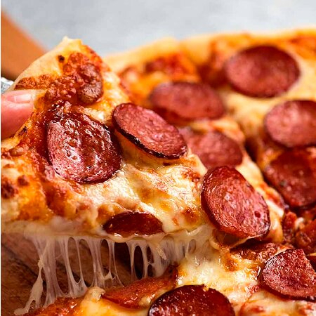 Pizza Lanis de Chorizo Argentino (Orilla Rellena)