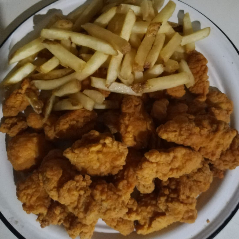 Boneless con Papas Para Compartir 500 g