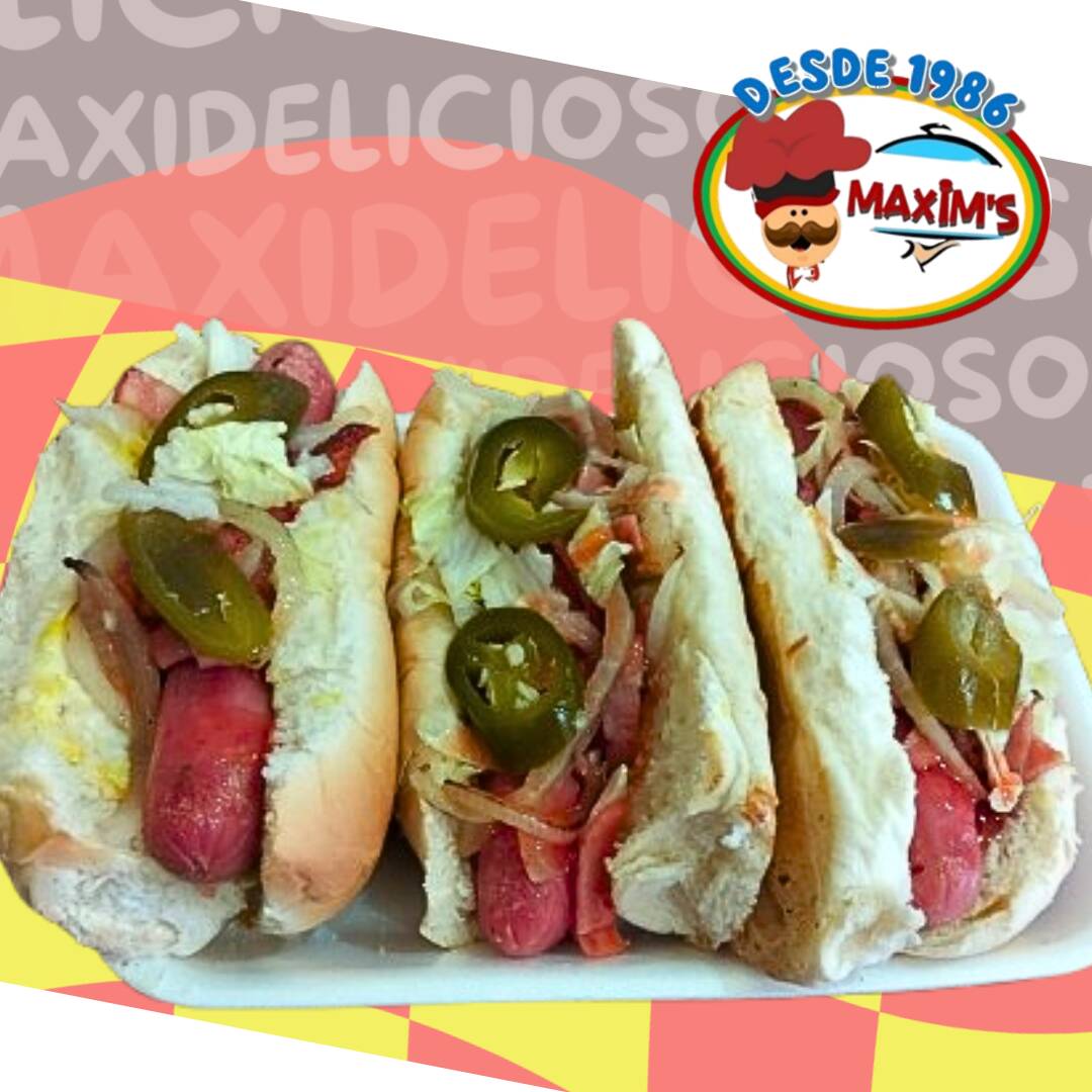 3 MAXI-HOT DOGS