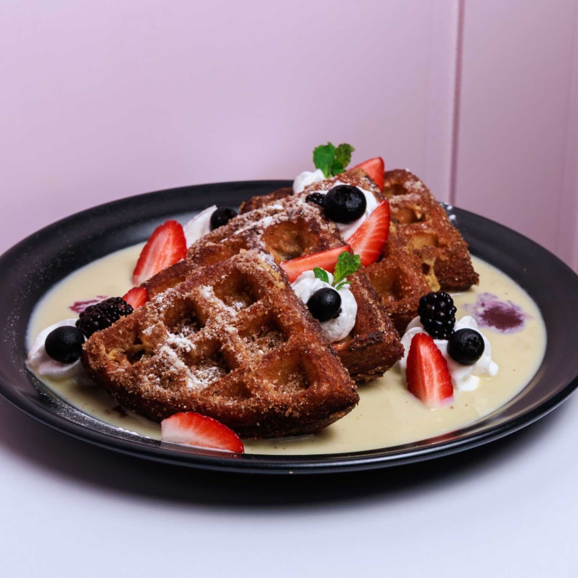 WAFFLE FRANCÉS CASA ROSA