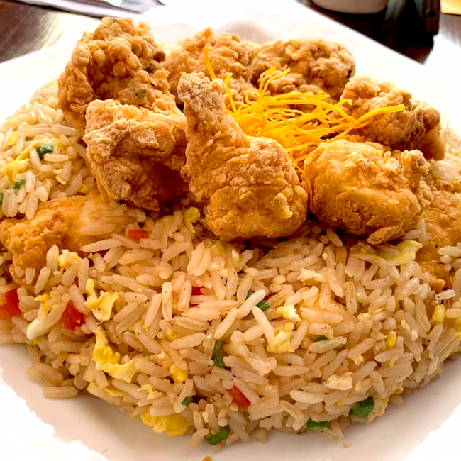 PROMO CHAUFA CON CHICHARRON DE POLLO + BEBIDA
