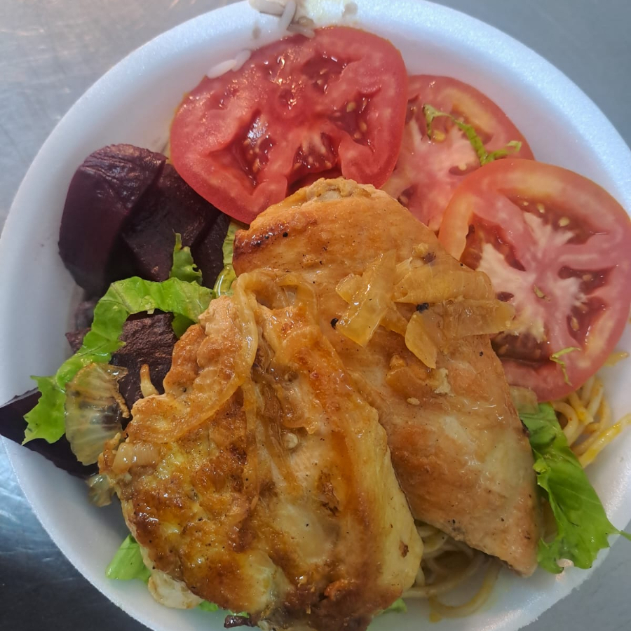 arroz, feijão, farofa, fritas ou legumes avisar antes da montagem