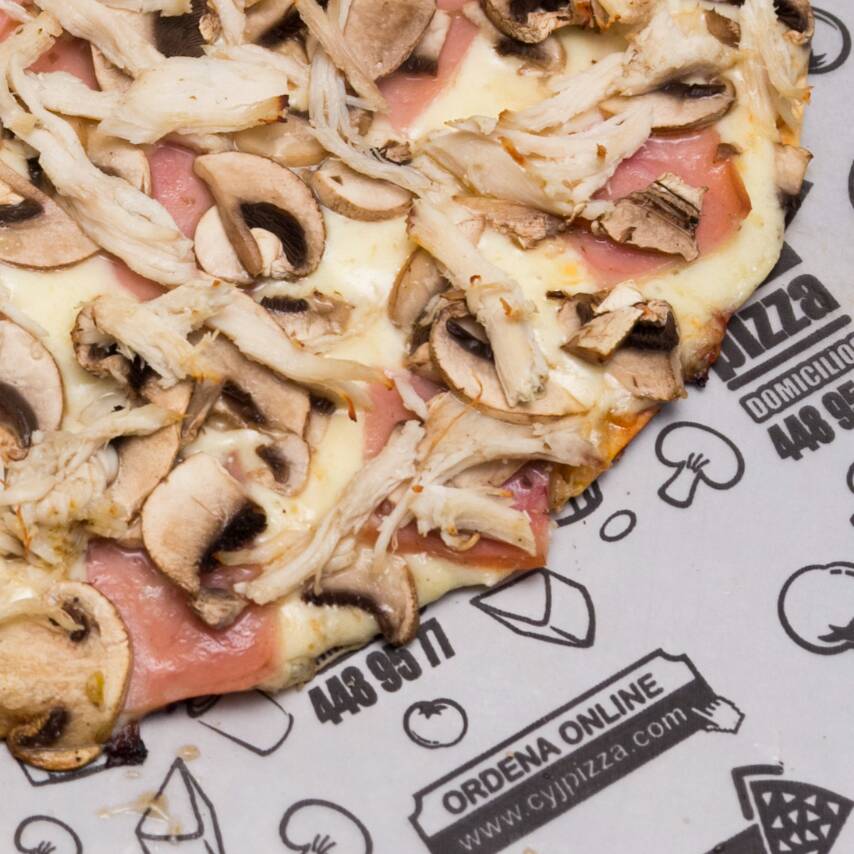 Pizza de champiñones.