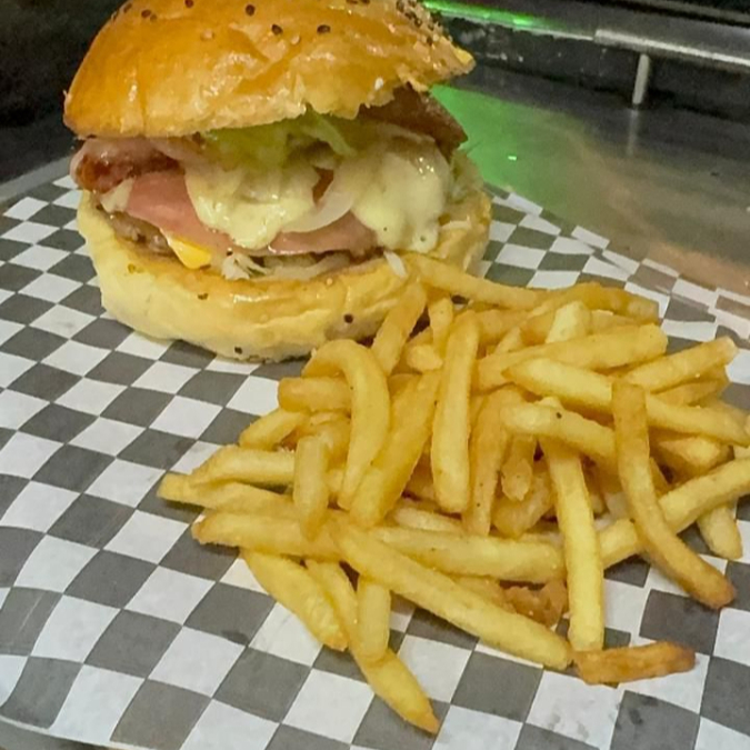 Hamburguesa 3 Quesos