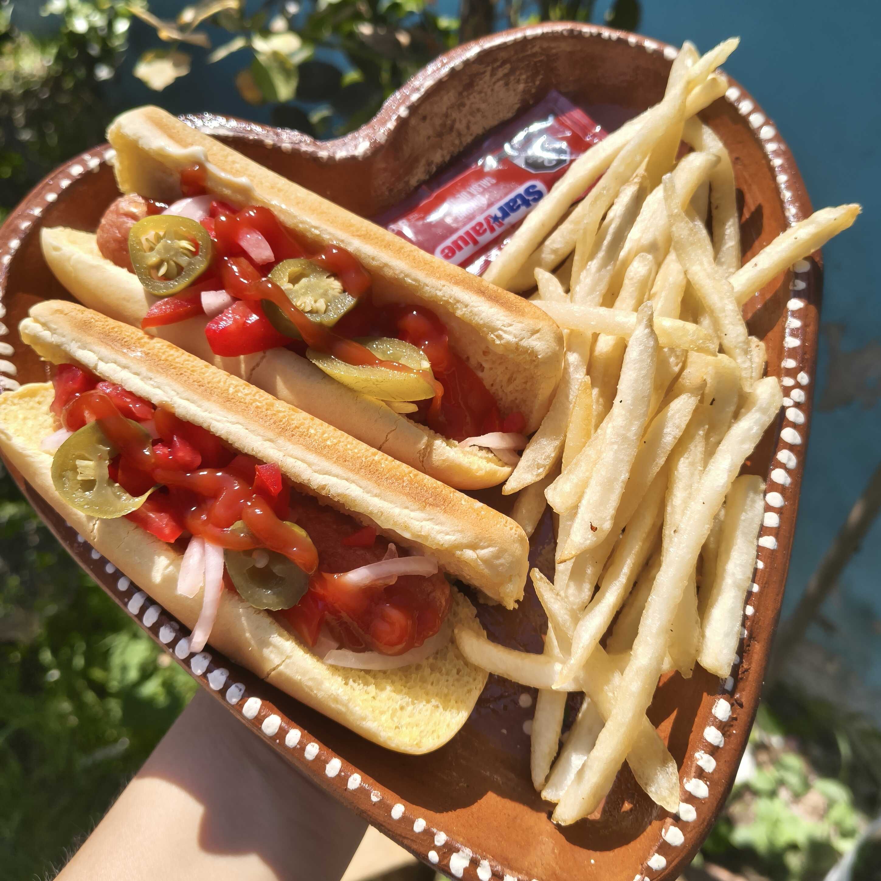 Orden de Hot Dogs con Papas