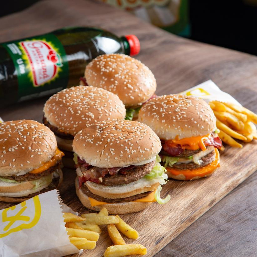 5 lanches a sua escolha + 3 batatas + 1 refrigerante 1,5l