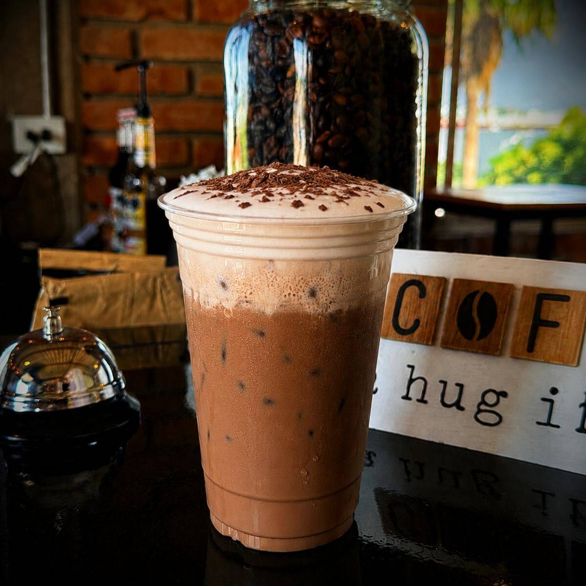 MOCHA LATTE 16 Oz