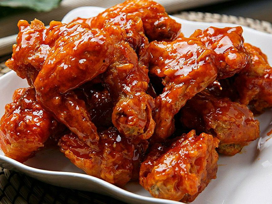 5 Alitas Hot Bull