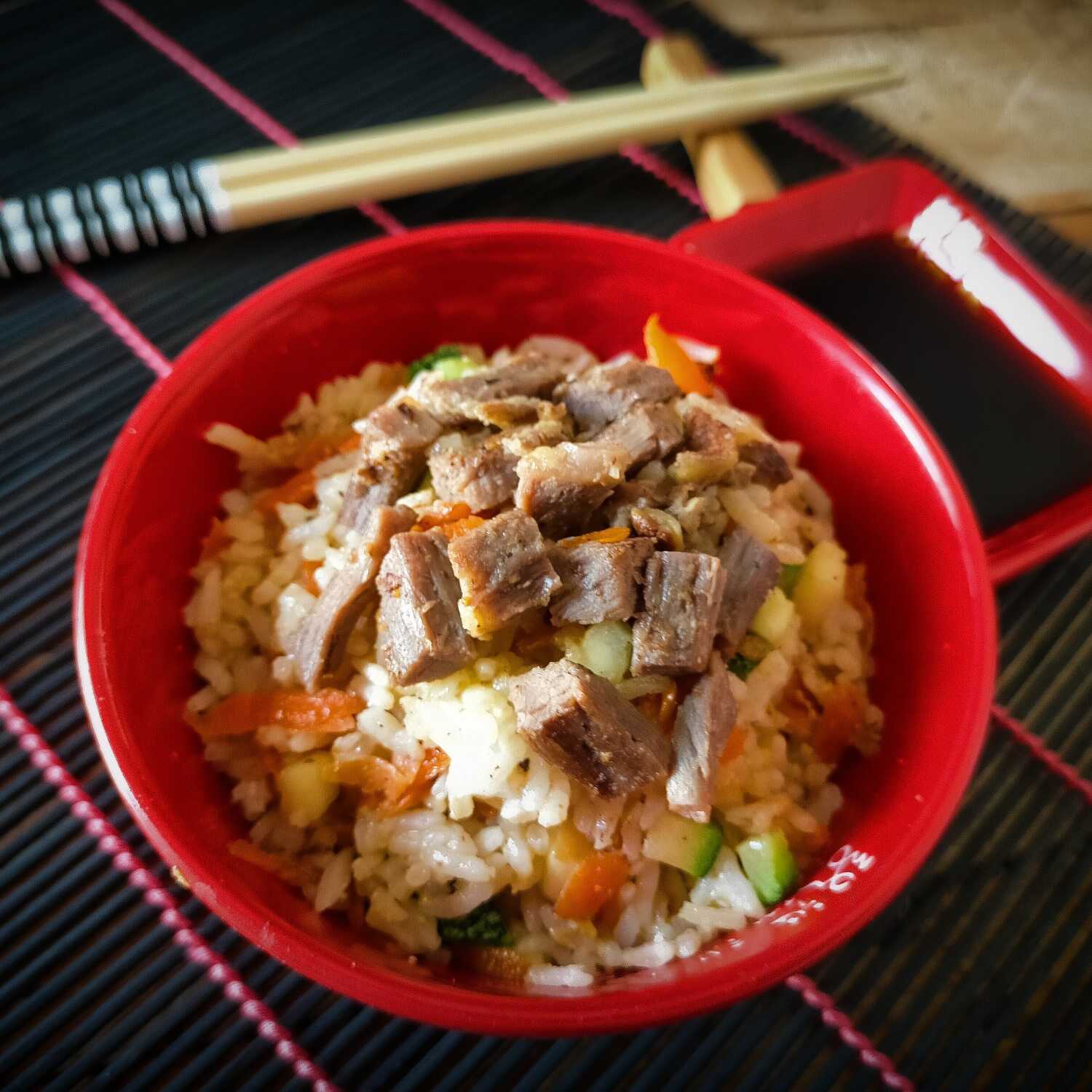 Yakimeshi de res