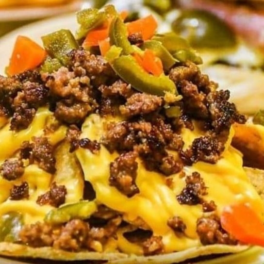 NACHOS CON CARNE