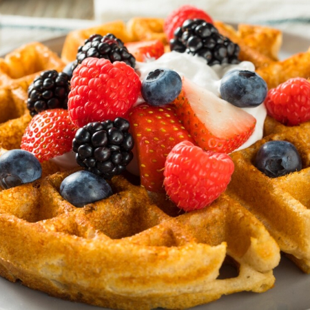 Waffle Especial Frutos Rojos