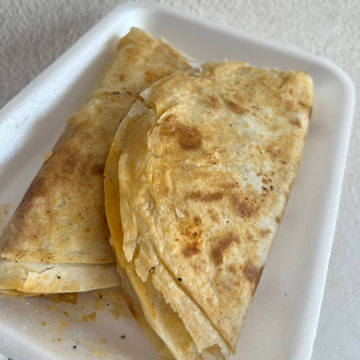 Quesadilla con Guiso