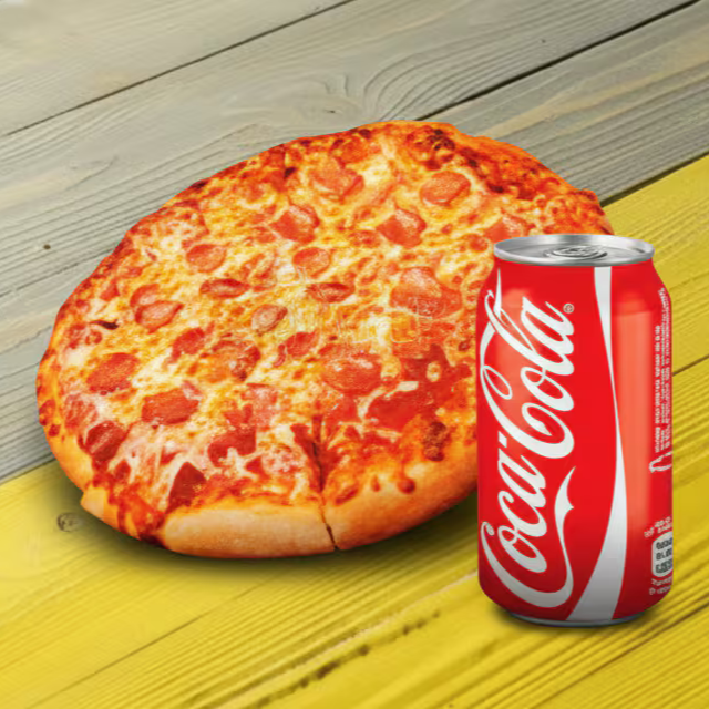 Pizza broto com dois sabores à sua escolha, feita com massa artesanal e ingredientes frescos, assada na hora para garantir crocância e sabor. Acompanha uma Coca-Cola 350 ml bem gelada, perfeita para equilibrar o paladar e completar a experiência.